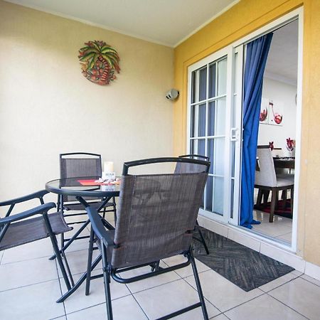 The Oasis I, Portmore Country Club Exterior photo